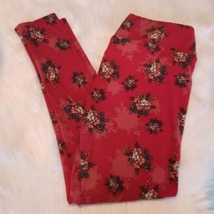 LuLaRoe Tall & Curvy Red Floral Leggings